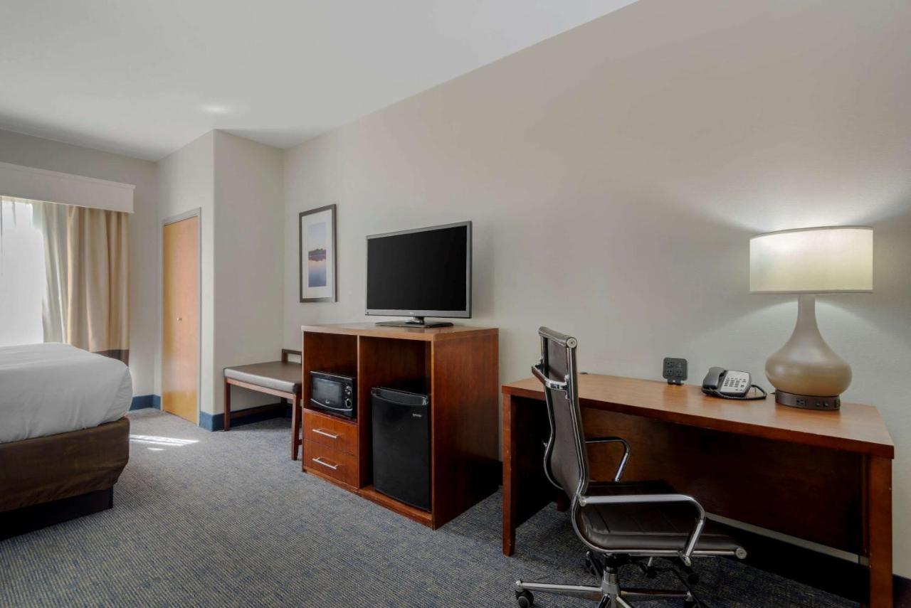 Comfort Suites Stockbridge Atlanta South Extérieur photo